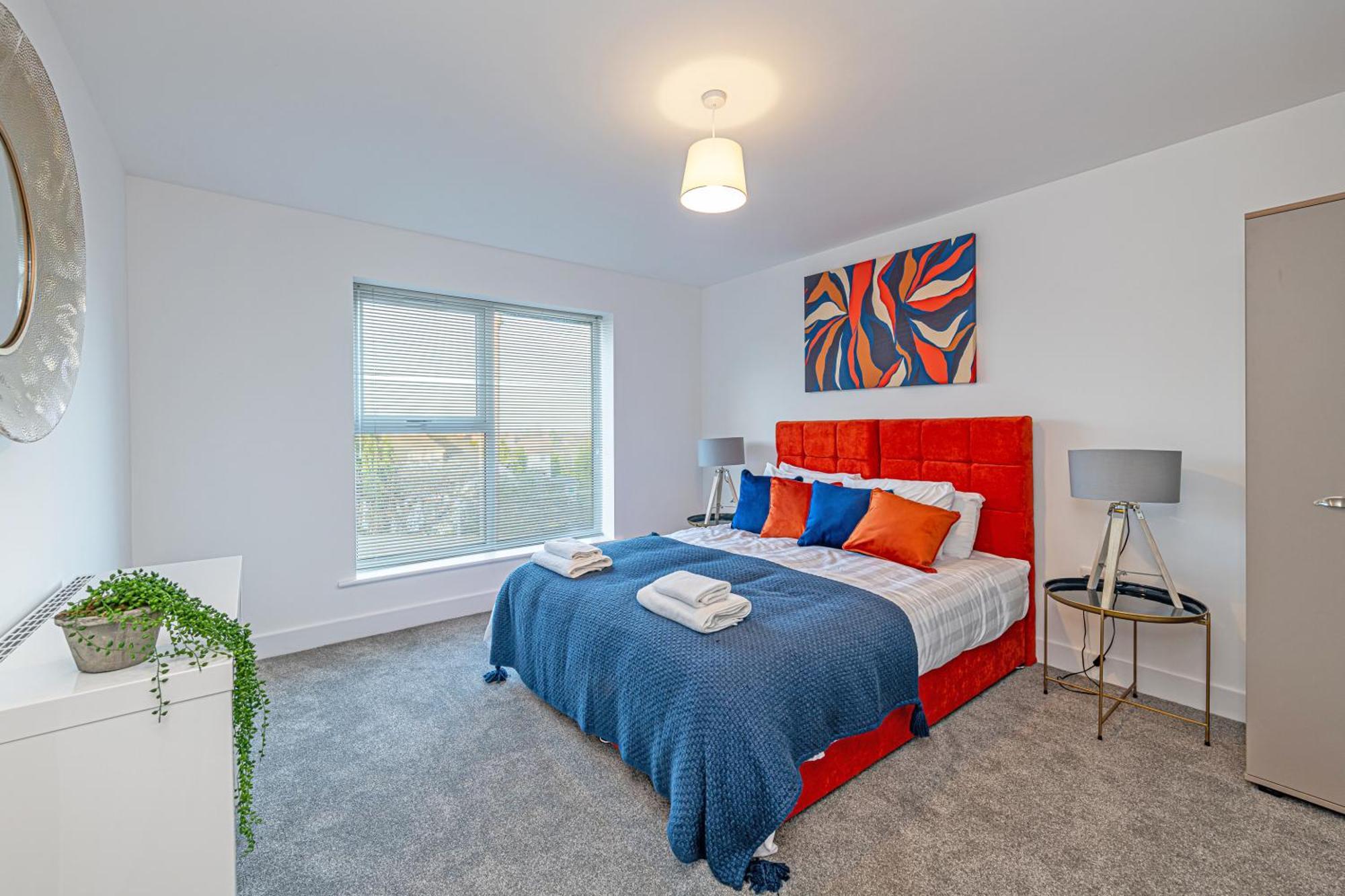 Gospel Heights Luxury Apartments With Parking Heswall Exterior photo