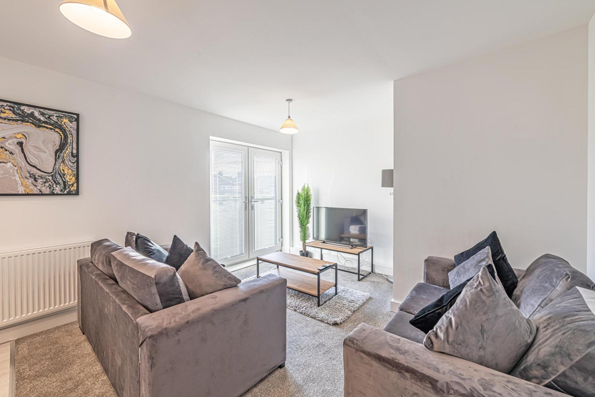 Gospel Heights Luxury Apartments With Parking Heswall Exterior photo