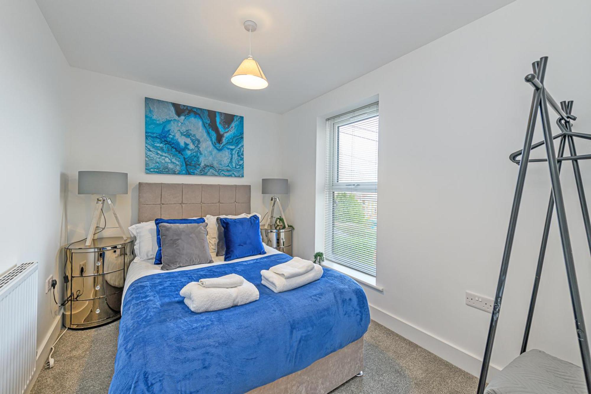 Gospel Heights Luxury Apartments With Parking Heswall Exterior photo